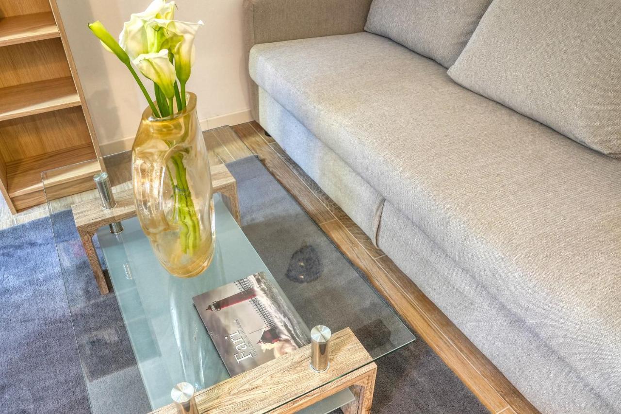 Ecco Suites Apartments Венеция Экстерьер фото